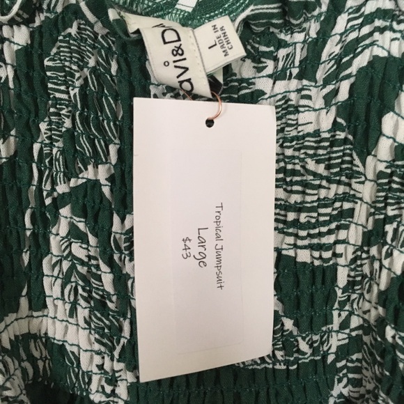 Palm tropical print jumpsuit - Picture 4 of 8